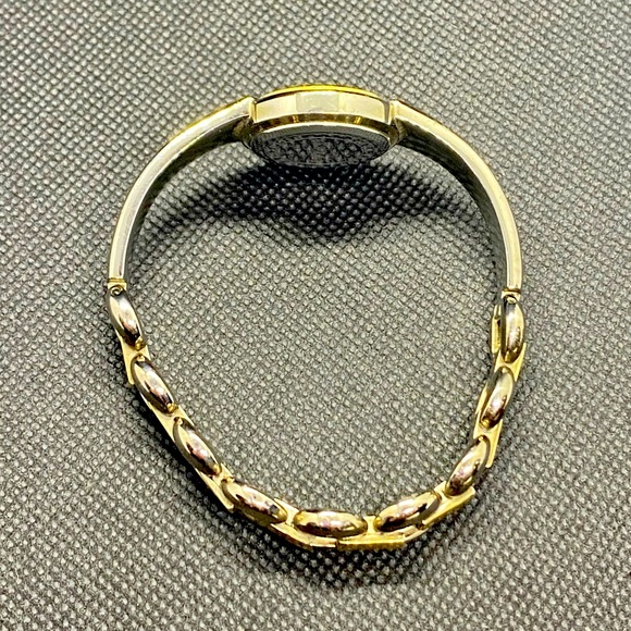 Guess Watch (needs Battery) - Picture 4 of 7